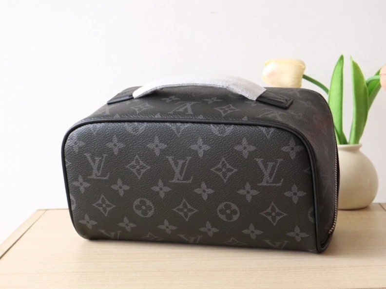 DailyWear LX Cosmetic Bags 9181