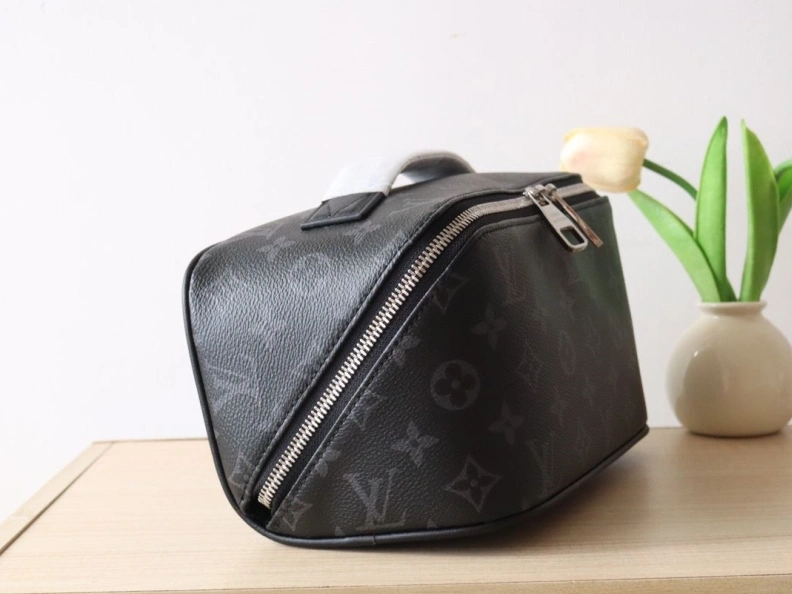 DailyWear LX Cosmetic Bags 9181