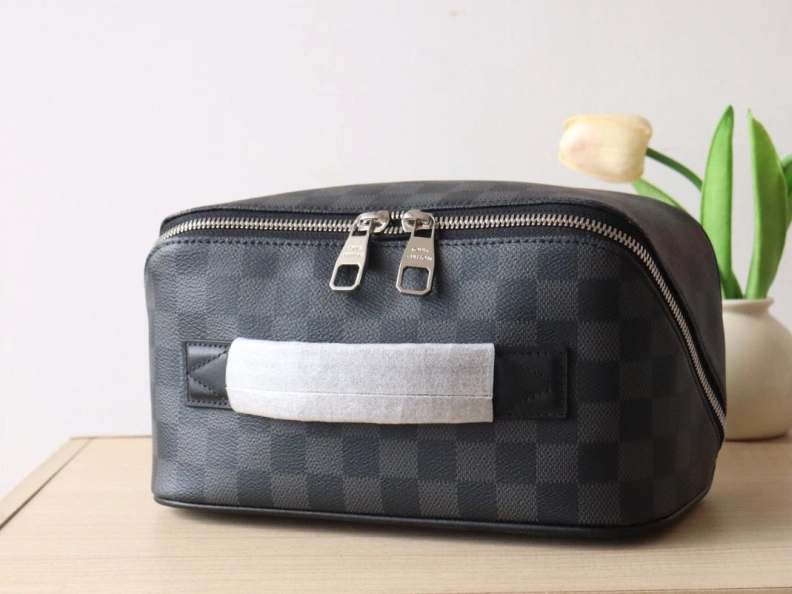LX Cosmetic Bags Breathable 9189