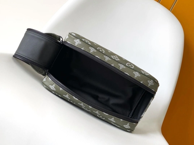 Soft LX Cosmetic Bags 9178