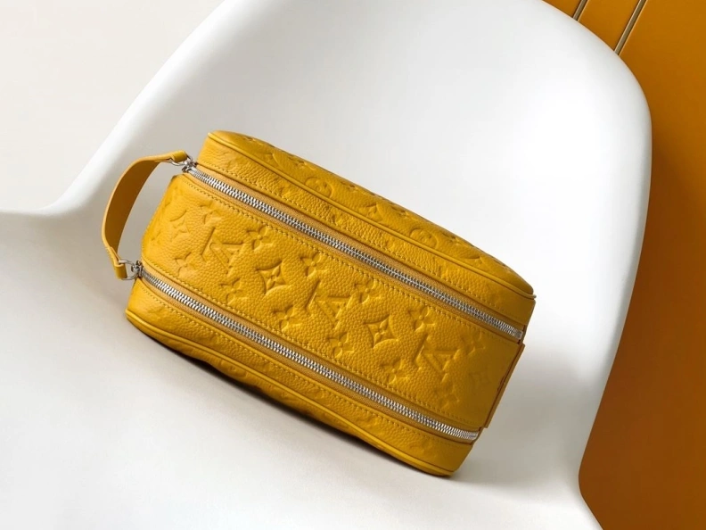 Comfortable LX Cosmetic Bags 9201