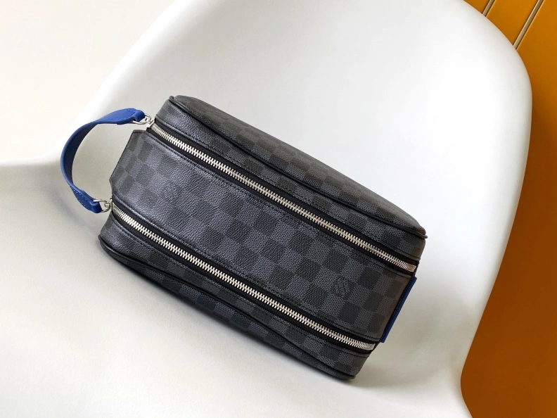 LX Cosmetic Bags Efficient 9168
