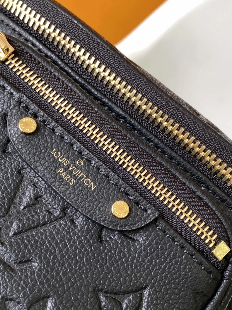Sophisticated LX Satchel bags 8804