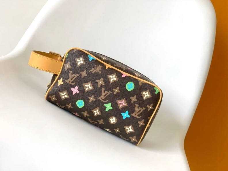 LX Cosmetic Bags Trendsetting 9162
