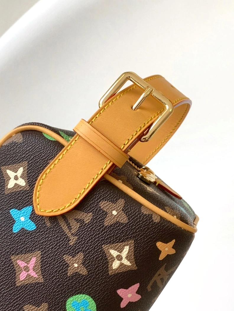 LX Cosmetic Bags Trendsetting 9162