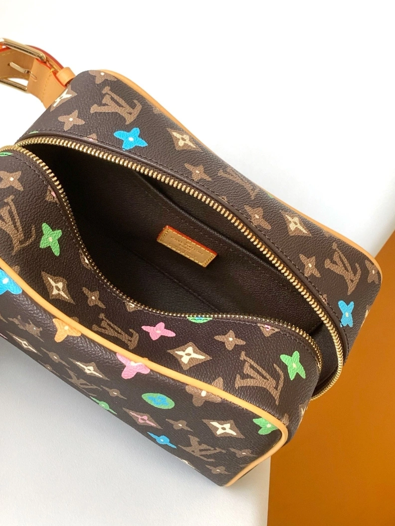 LX Cosmetic Bags Trendsetting 9162