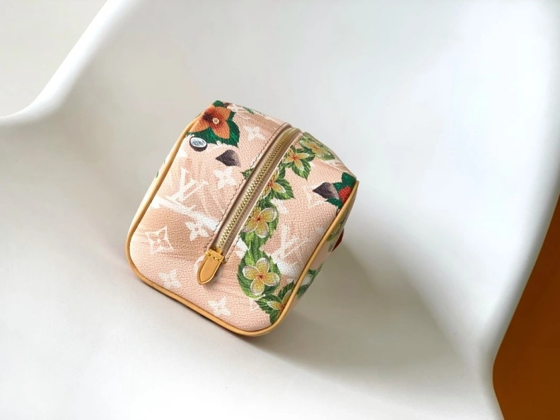 Refined LX Cosmetic Bags 9169