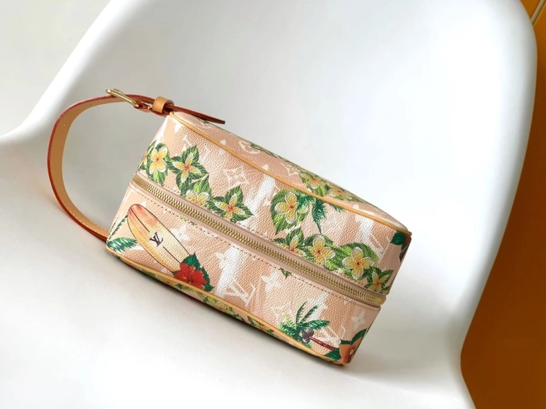 Refined LX Cosmetic Bags 9169