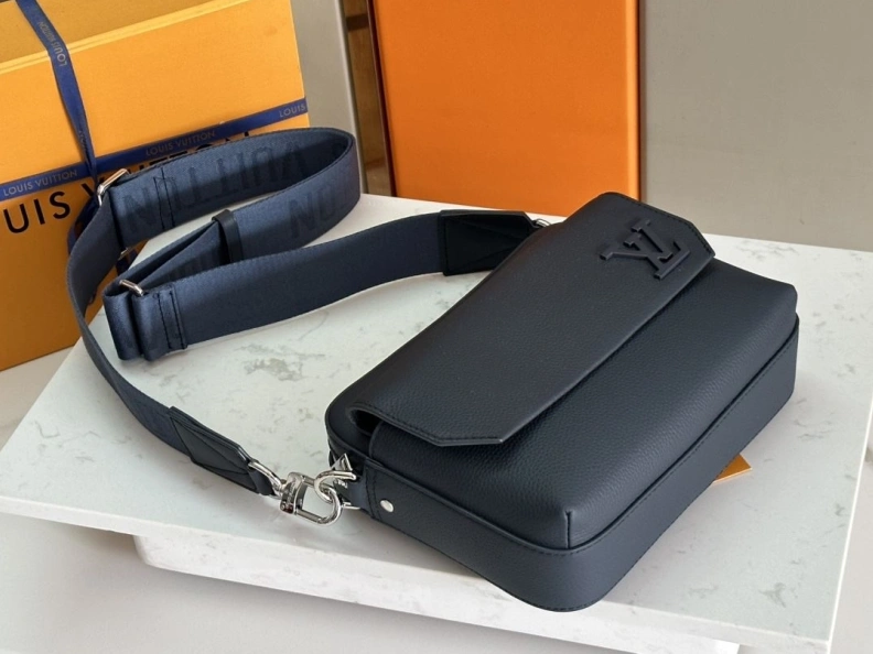 LX Satchel bags Refined 8780
