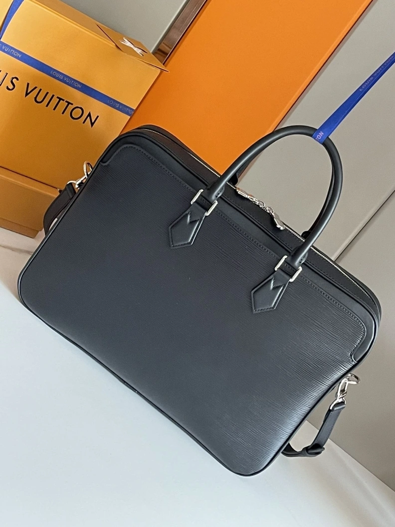 Classic LX Mens Briefcases 9140
