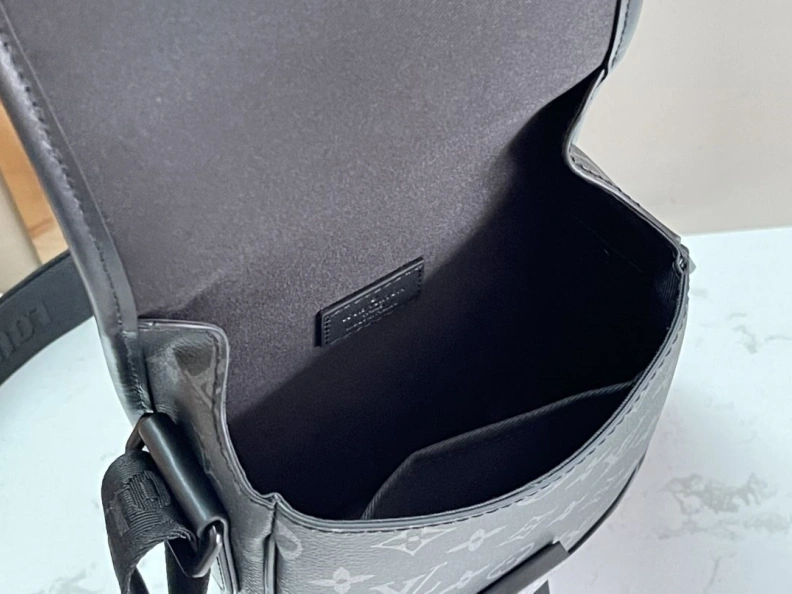 LX Satchel bags HighQuality 8795