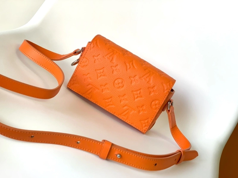 WellDesigned LX Satchel bags 22164