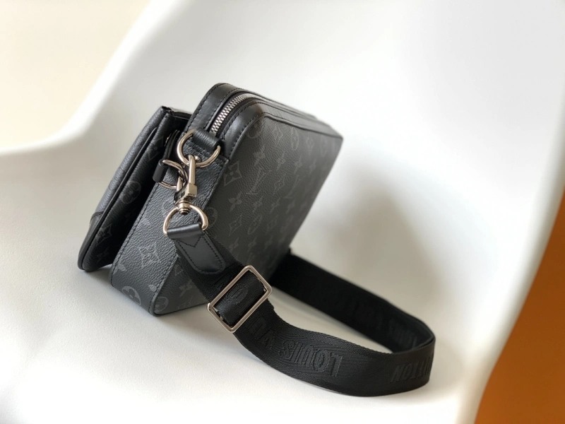 LX Satchel bags Versatile 22146