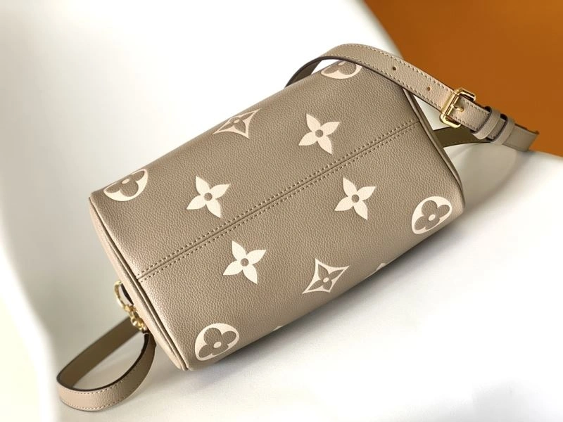 Soft LX Speedy Bags 21970