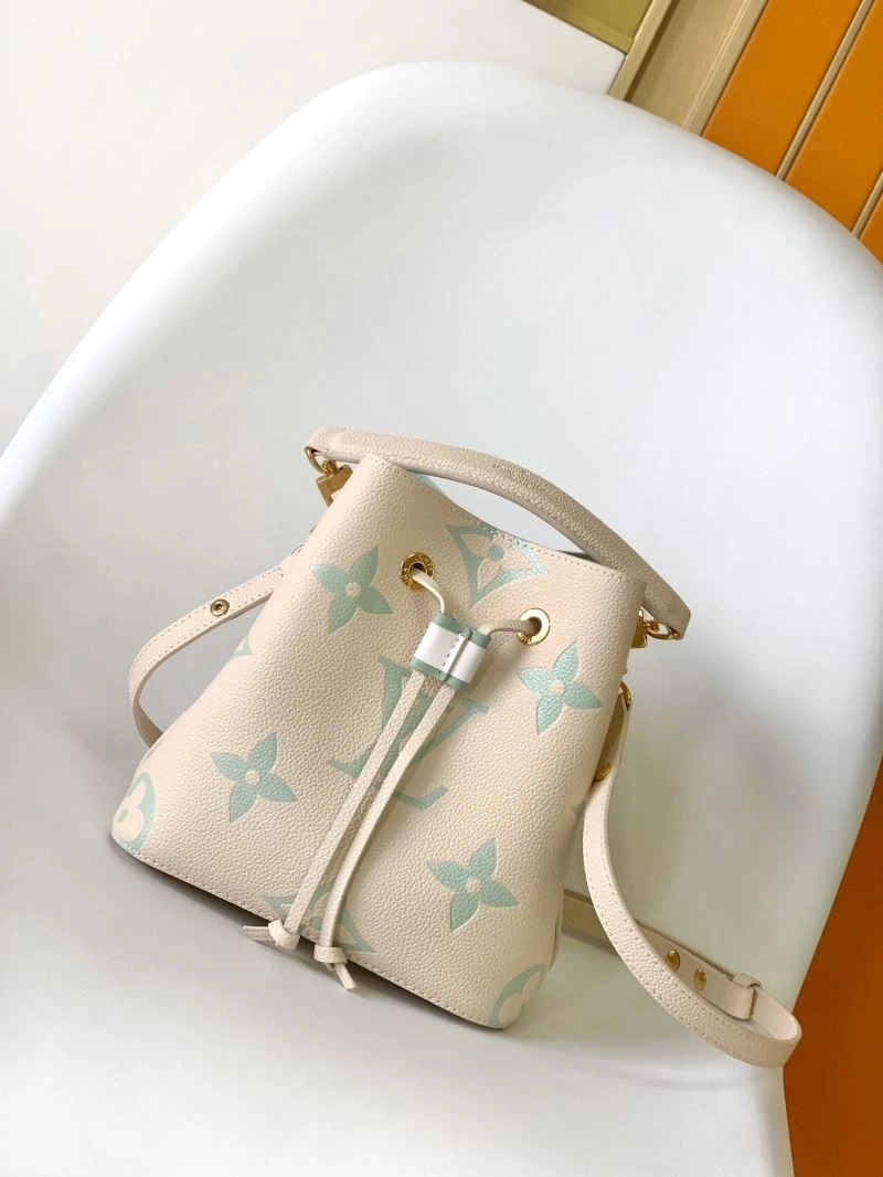 Fashionable LX Bucket Bags 22081