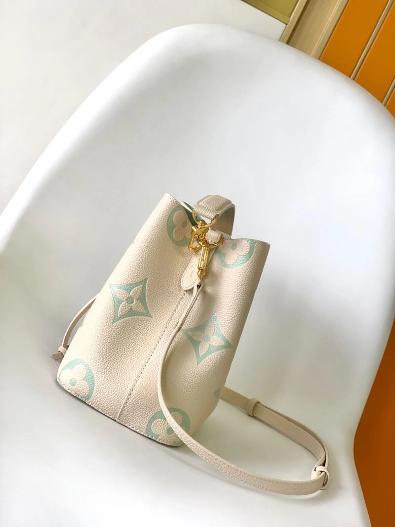Fashionable LX Bucket Bags 22081