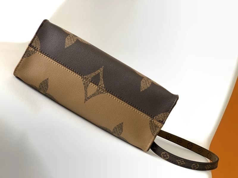 Resilient LX Shopping Bags 22001
