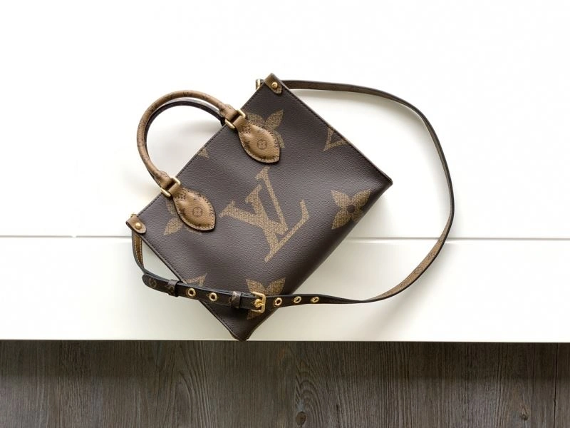 Resilient LX Shopping Bags 22001