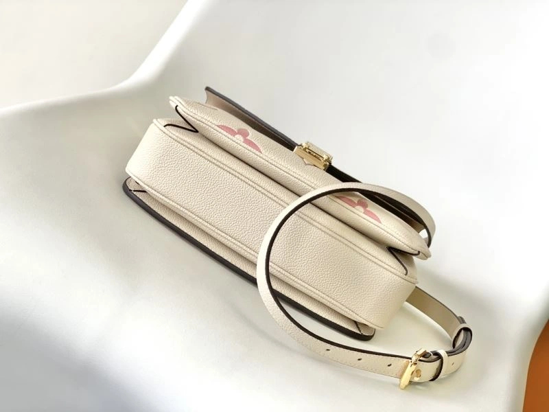LX Top Handle Bags Vibrant 21950