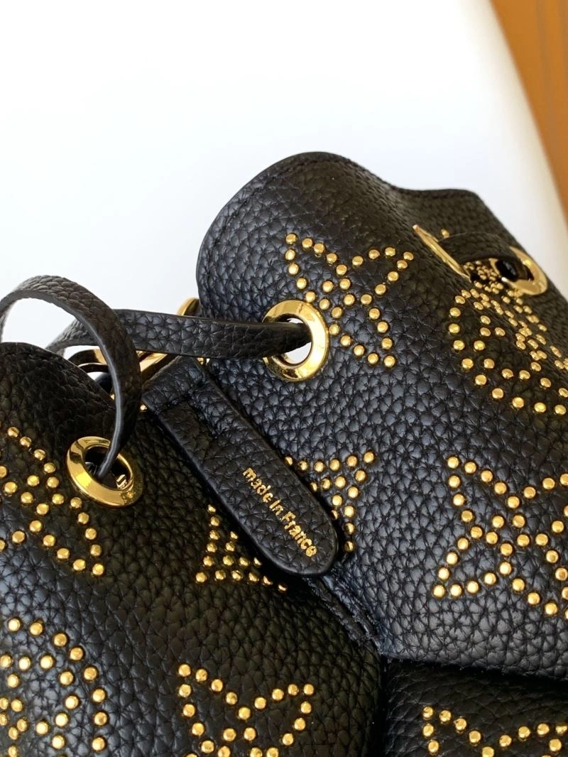 Refined LX Bucket Bags 22079