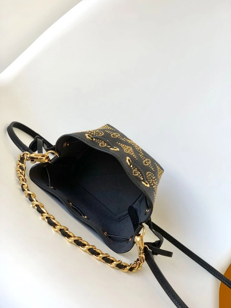 Refined LX Bucket Bags 22079
