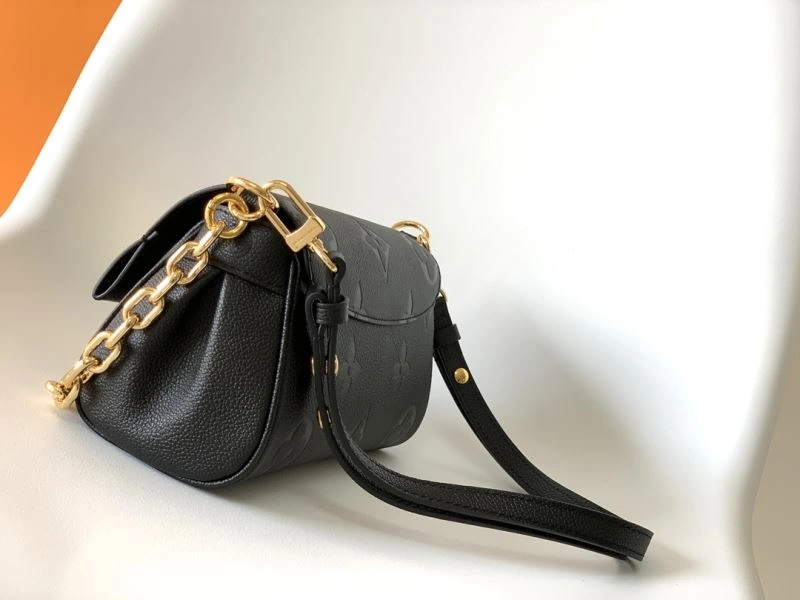 Refined LX Satchel bags 22043