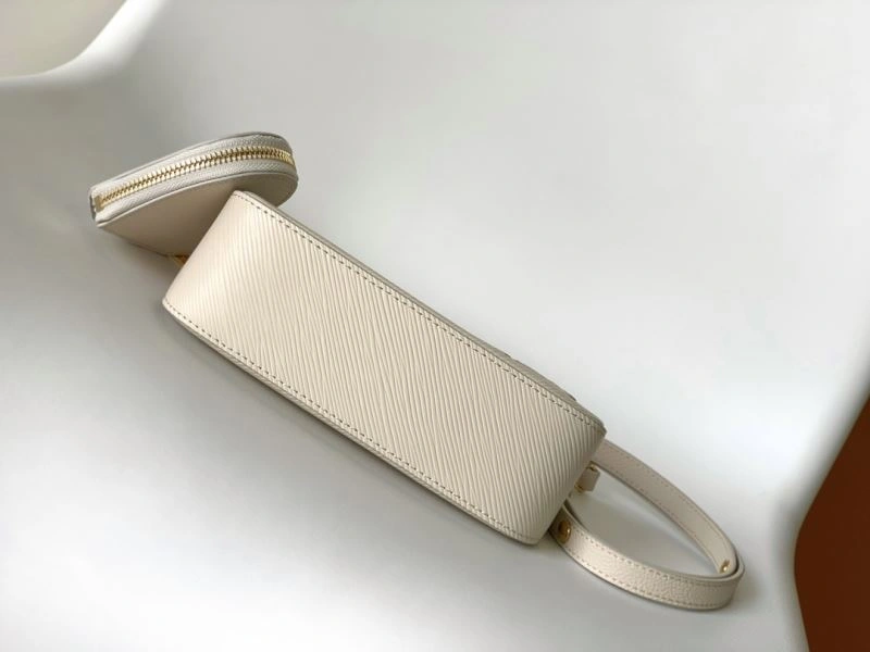 Refined LX Satchel bags 22040
