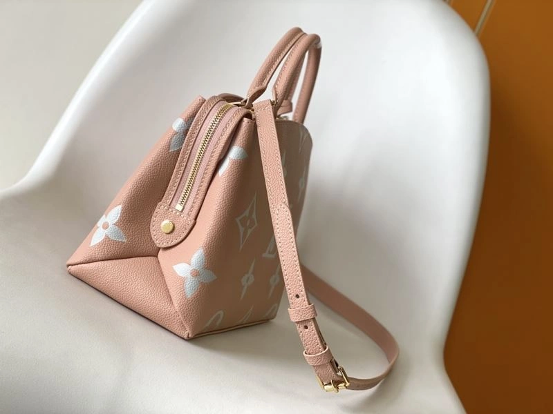 DailyWear LX Top Handle Bags 21914