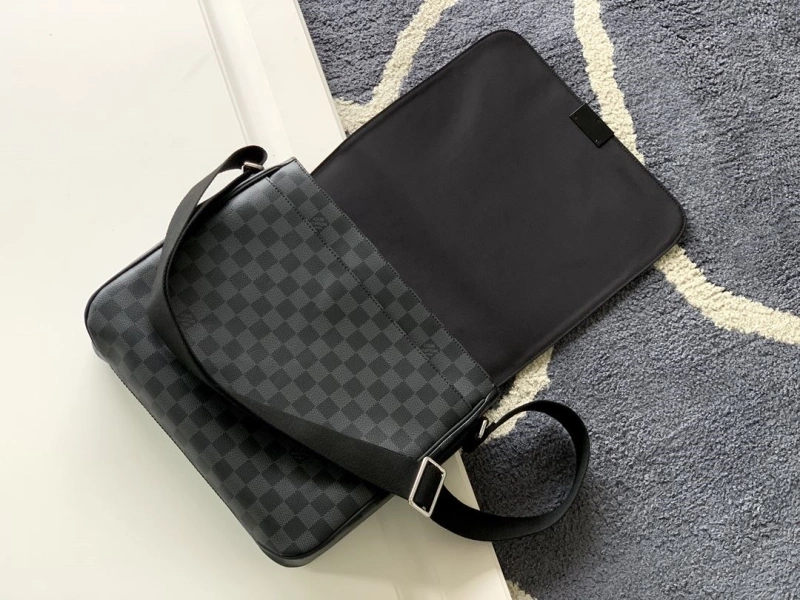 EyeCatching LX Satchel bags 25294