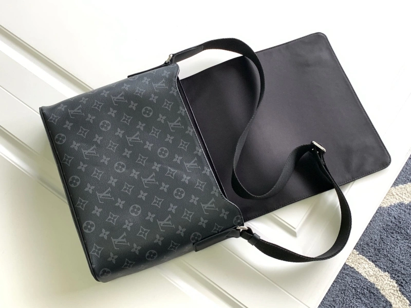 Versatile LX Satchel bags 25314