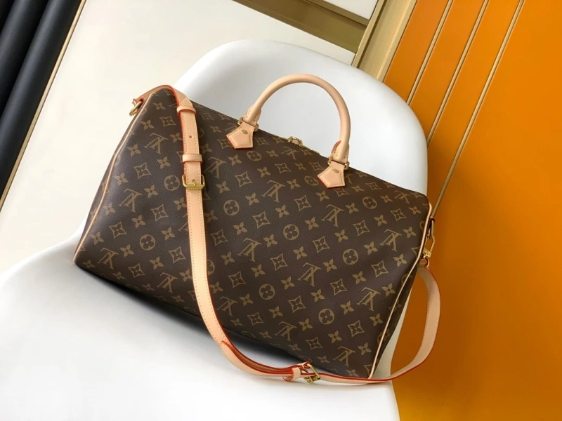 WellDesigned LX Travel Bags 24723