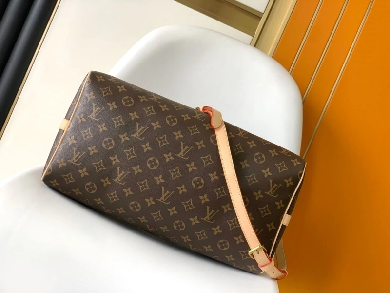 WellDesigned LX Travel Bags 24723
