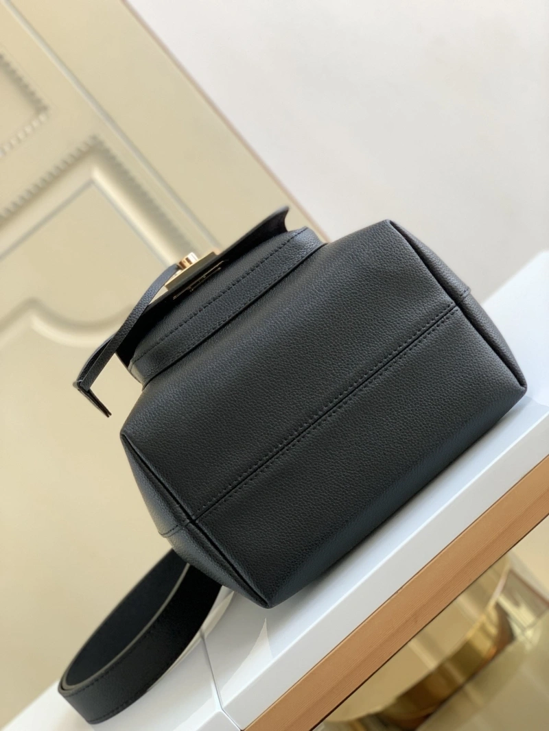 Efficient LX Bucket Bags 22202