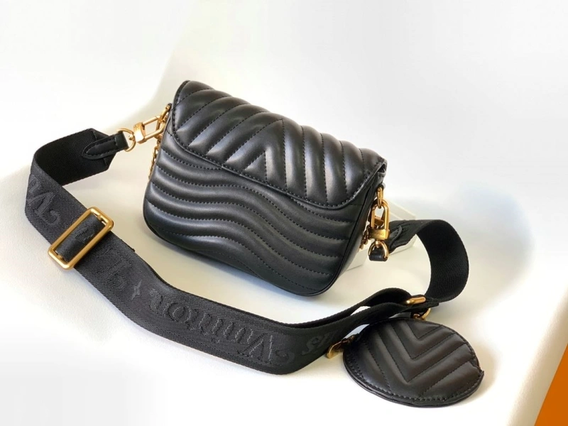 Trendsetting LX Satchel bags 25263