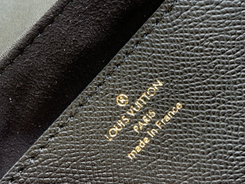 Trendsetting LX Satchel bags 25263