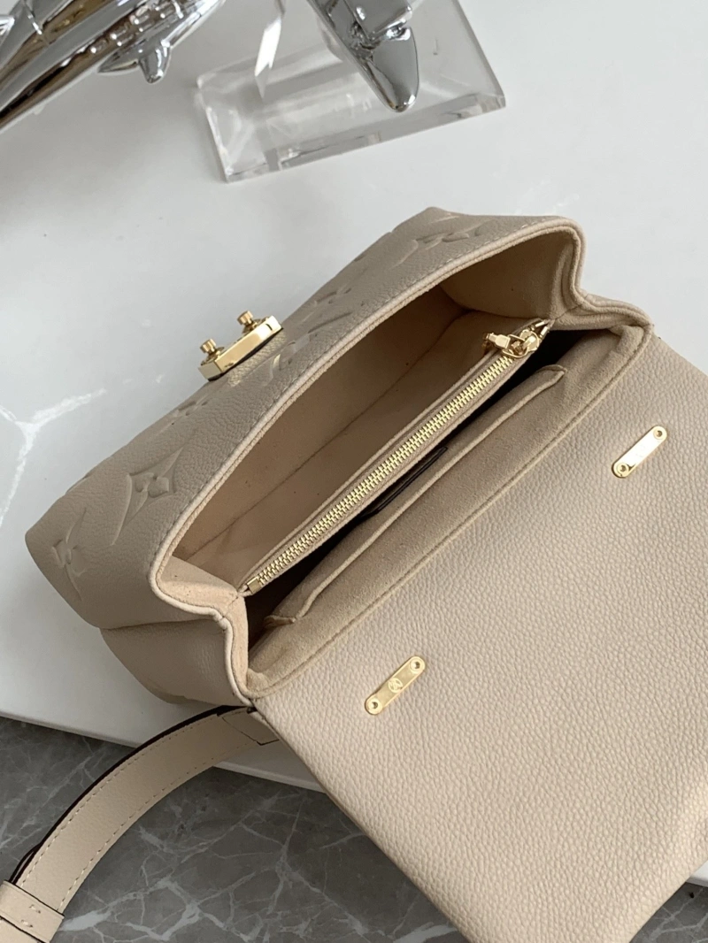 Practical LX Top Handle Bags 24802