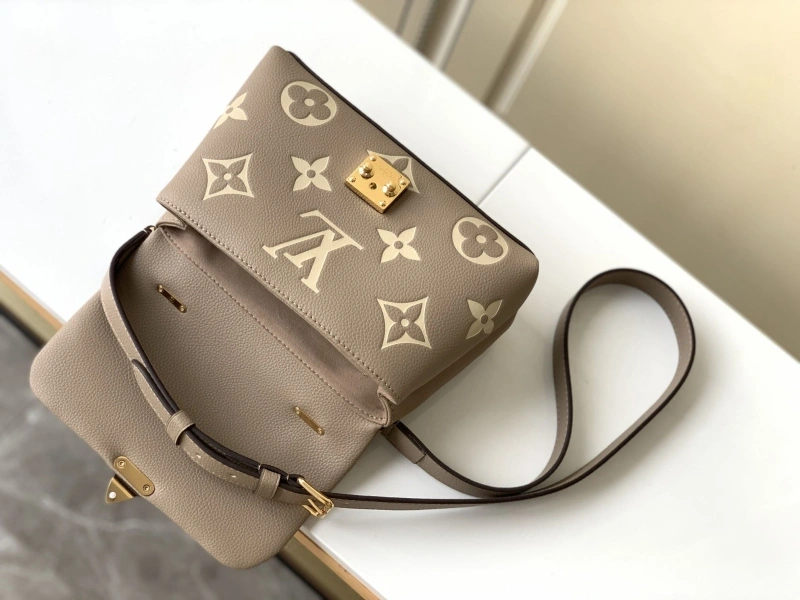 LX Top Handle Bags Stylish 24796