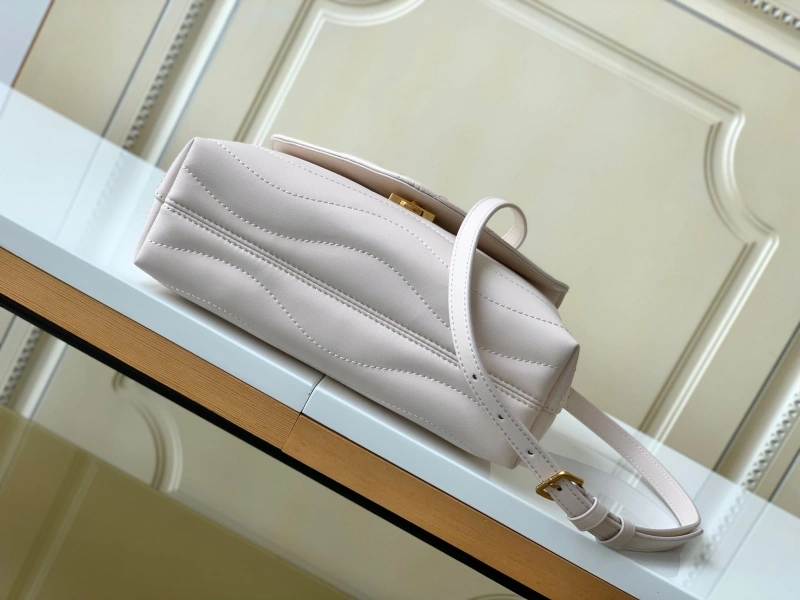 Classic LX Top Handle Bags 24790