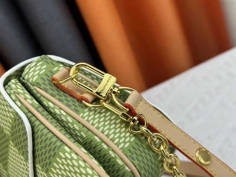 LX Satchel bags EyeCatching 25212