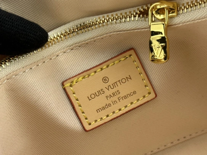 Versatile LX Satchel bags 25220