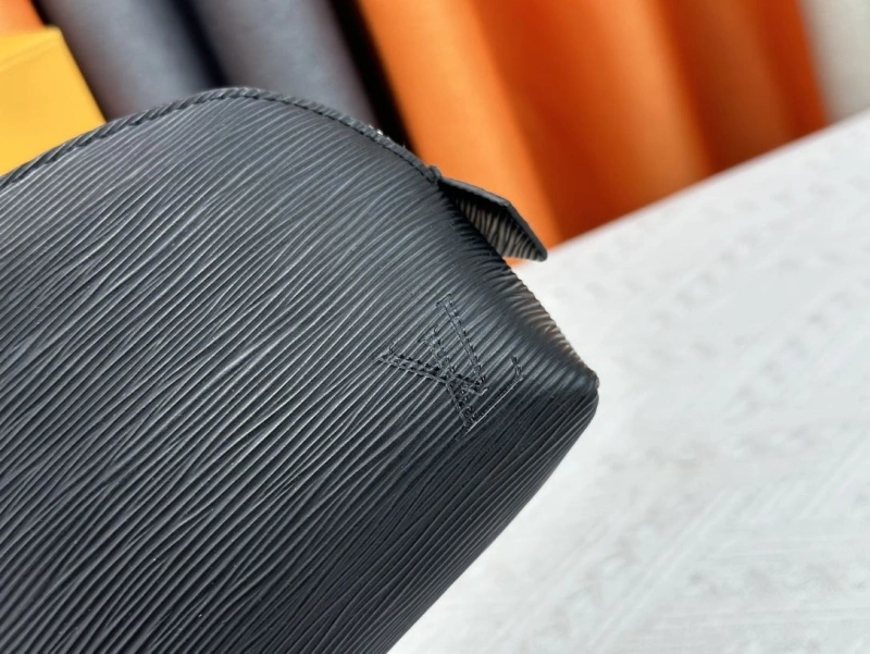 LX Clutch Bags Sleek 25365