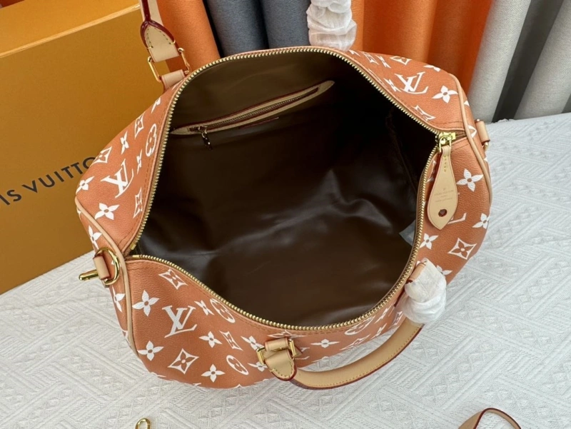 Trendy LX Travel Bags 24691