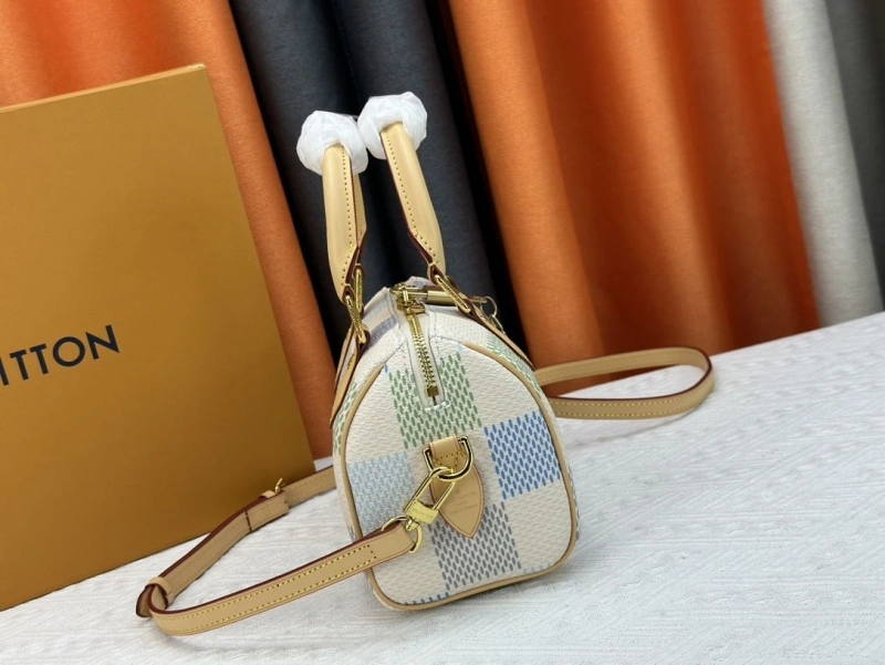 WellDesigned LX Speedy Bags 24852