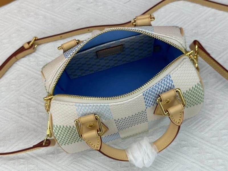 WellDesigned LX Speedy Bags 24852