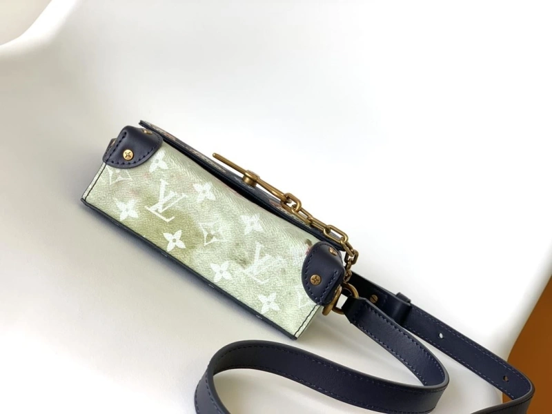 Classic LX Satchel bags 25208