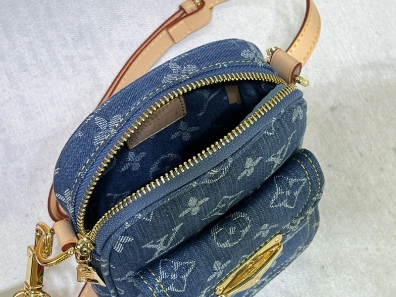LX Satchel bags Flexible 25200