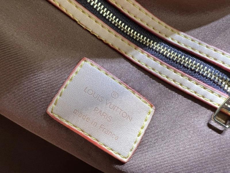 Efficient LX Travel Bags 24696