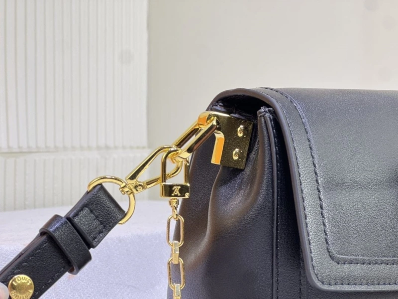 LX Satchel bags Functional 25197