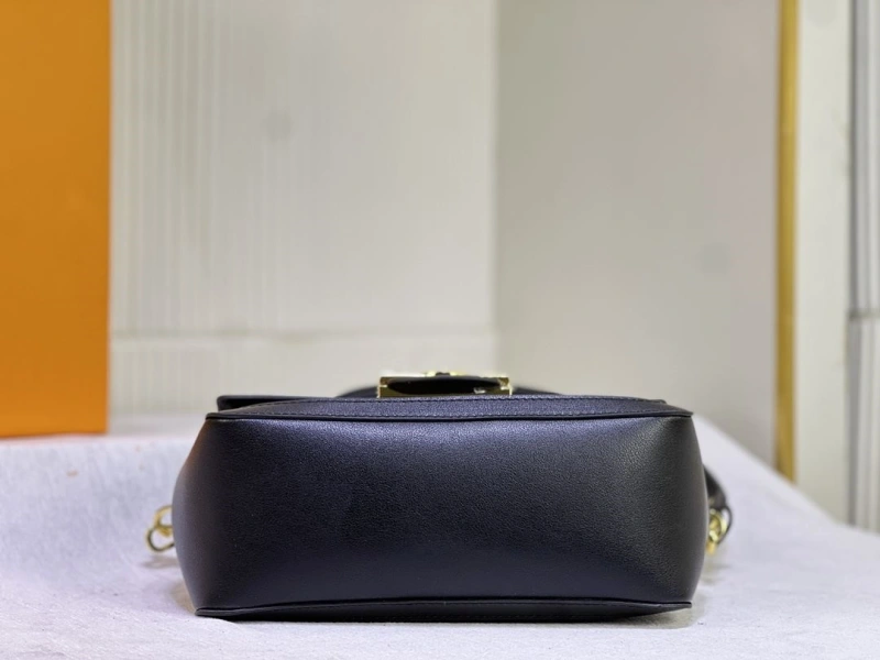 LX Satchel bags Functional 25197