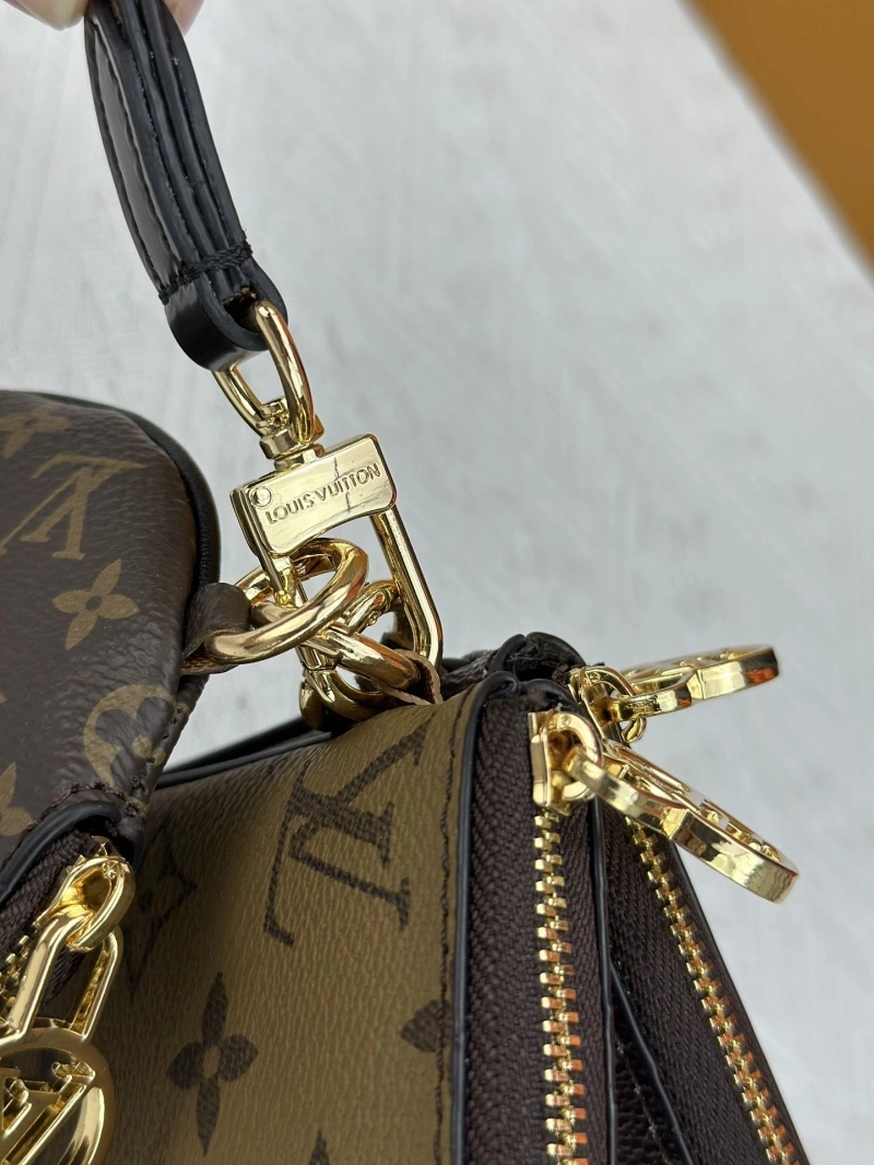 LX Satchel bags Bold 25187